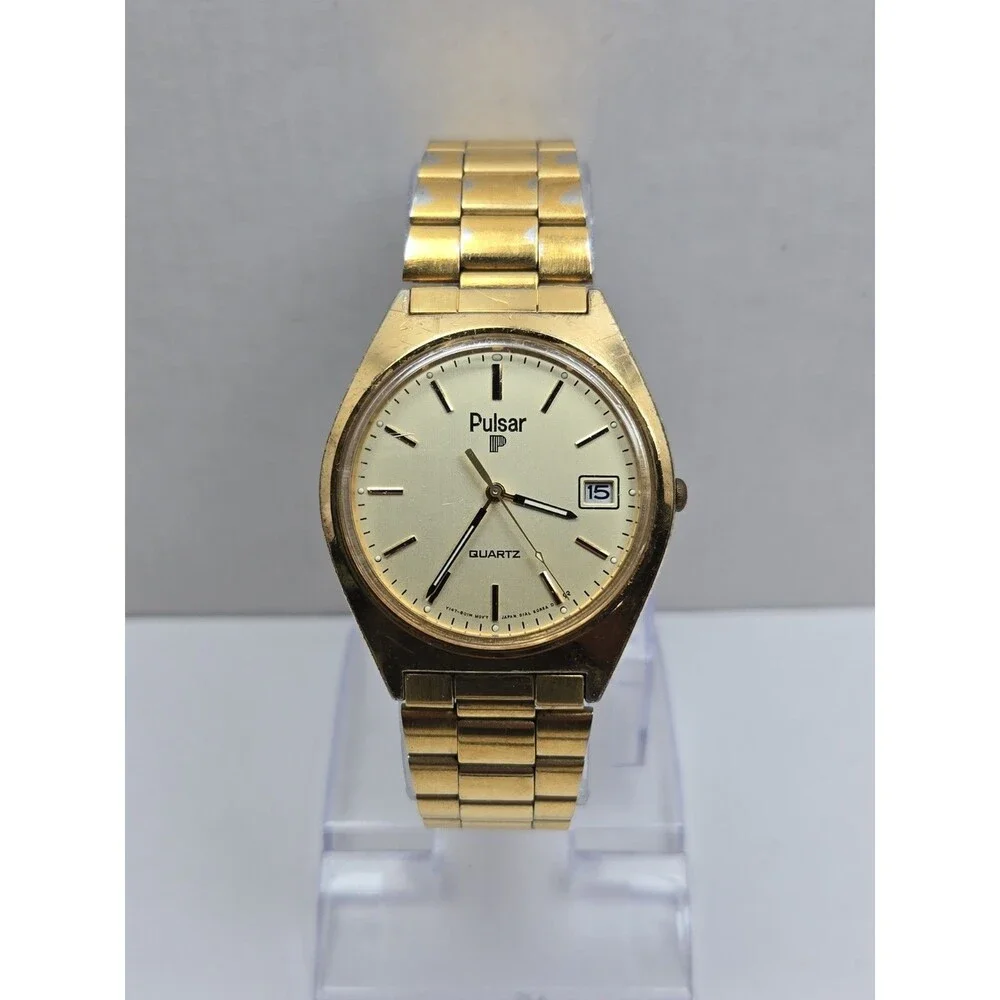 Vintage Pulsar by Seiko Y147 8049 Mens Gold Tone Date Quartz Watch New Battery